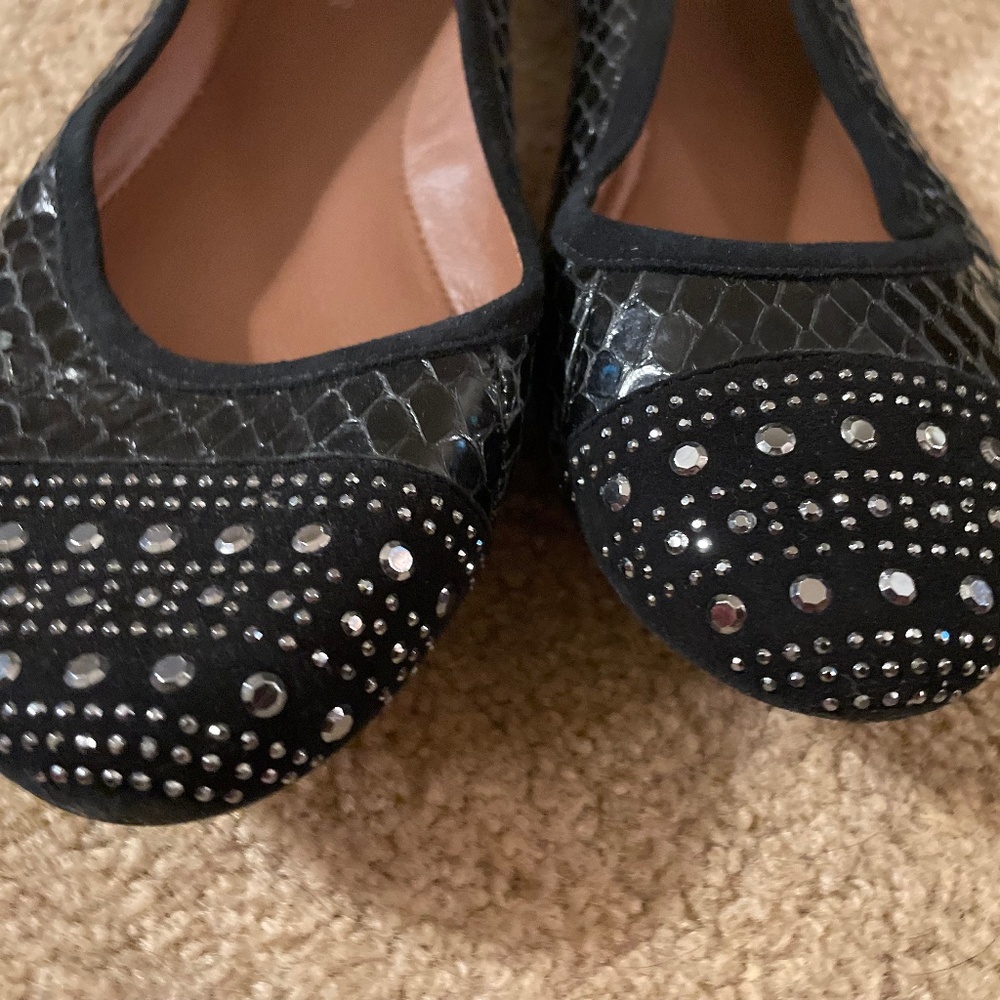 Donald J. Pliner Ballet Flacts Black Watersnake Studded Cap Toe, Size 9